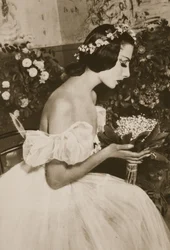 Tamara Toumanova en Les Sylphides, del Grand Ballet de Monte-Carlo, 1949